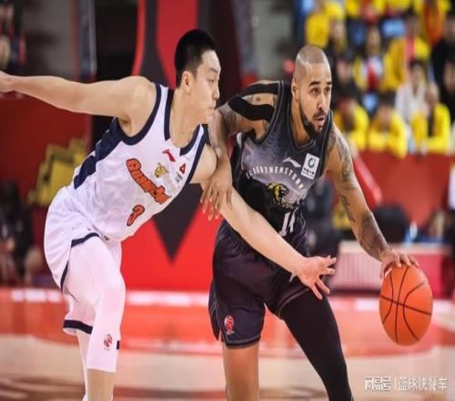 罗年过四十,仍英姿焕发,岁风采再现,UED登录入口,UED平台,UED注册网址,UEDapp,UED官网,UED网站,UED网页版