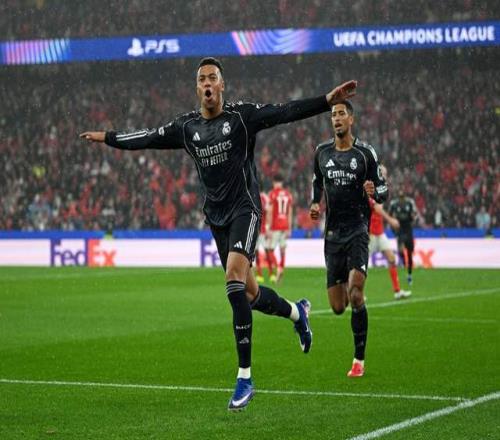 梅努回归,滕哈格力挺,年轻球员崭,UED登录入口,UED平台,UED注册网址,UEDapp,UED官网,UED网站,UED网页版